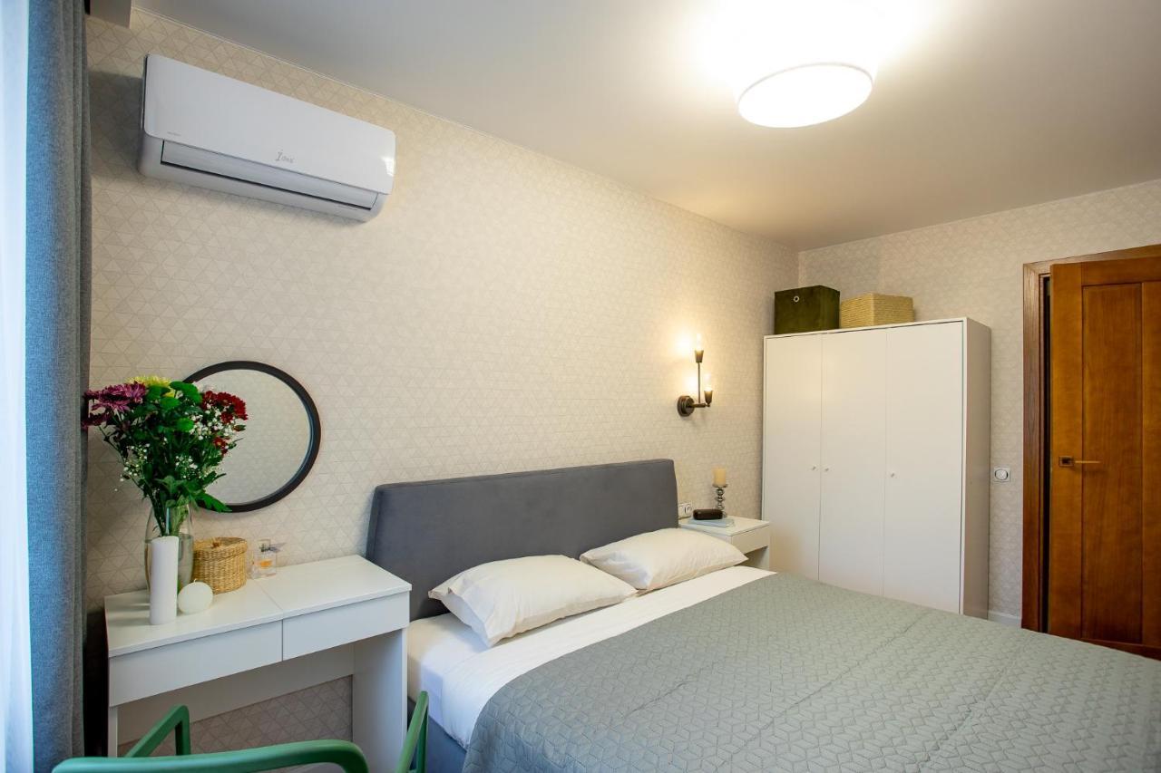 Luxury Apartment With 2 Bedrooms In The City Center Mykolajiw Exterior foto
