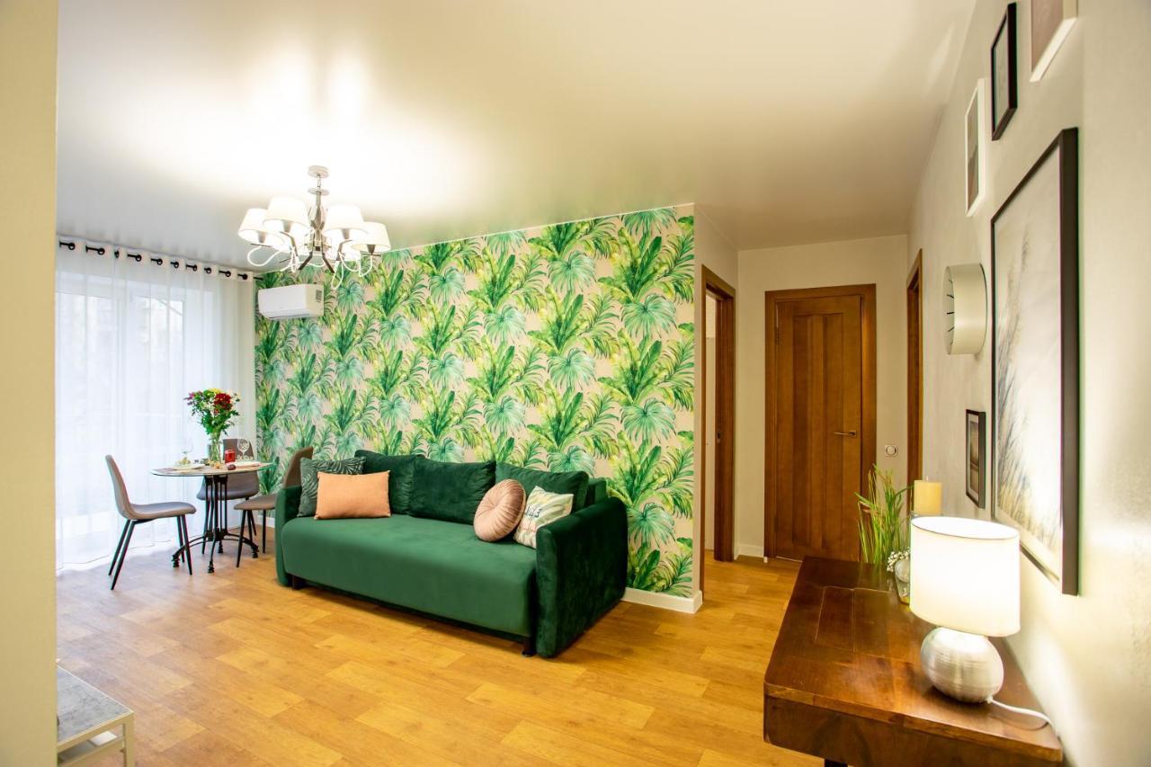 Luxury Apartment With 2 Bedrooms In The City Center Mykolajiw Exterior foto